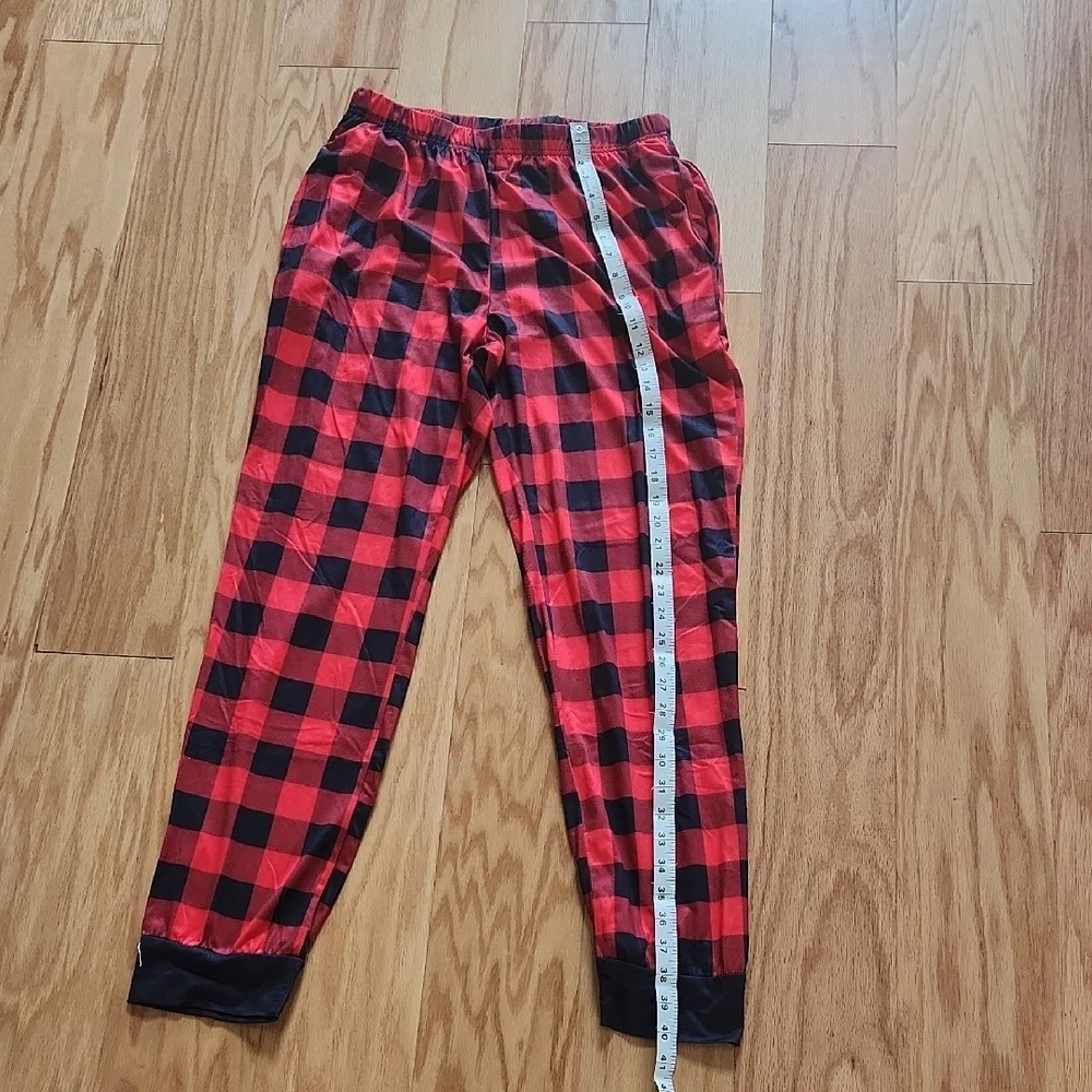 Ekouaer Christmas Pajamas Long Sleeve Matching Sets with Plaid Pants Medium